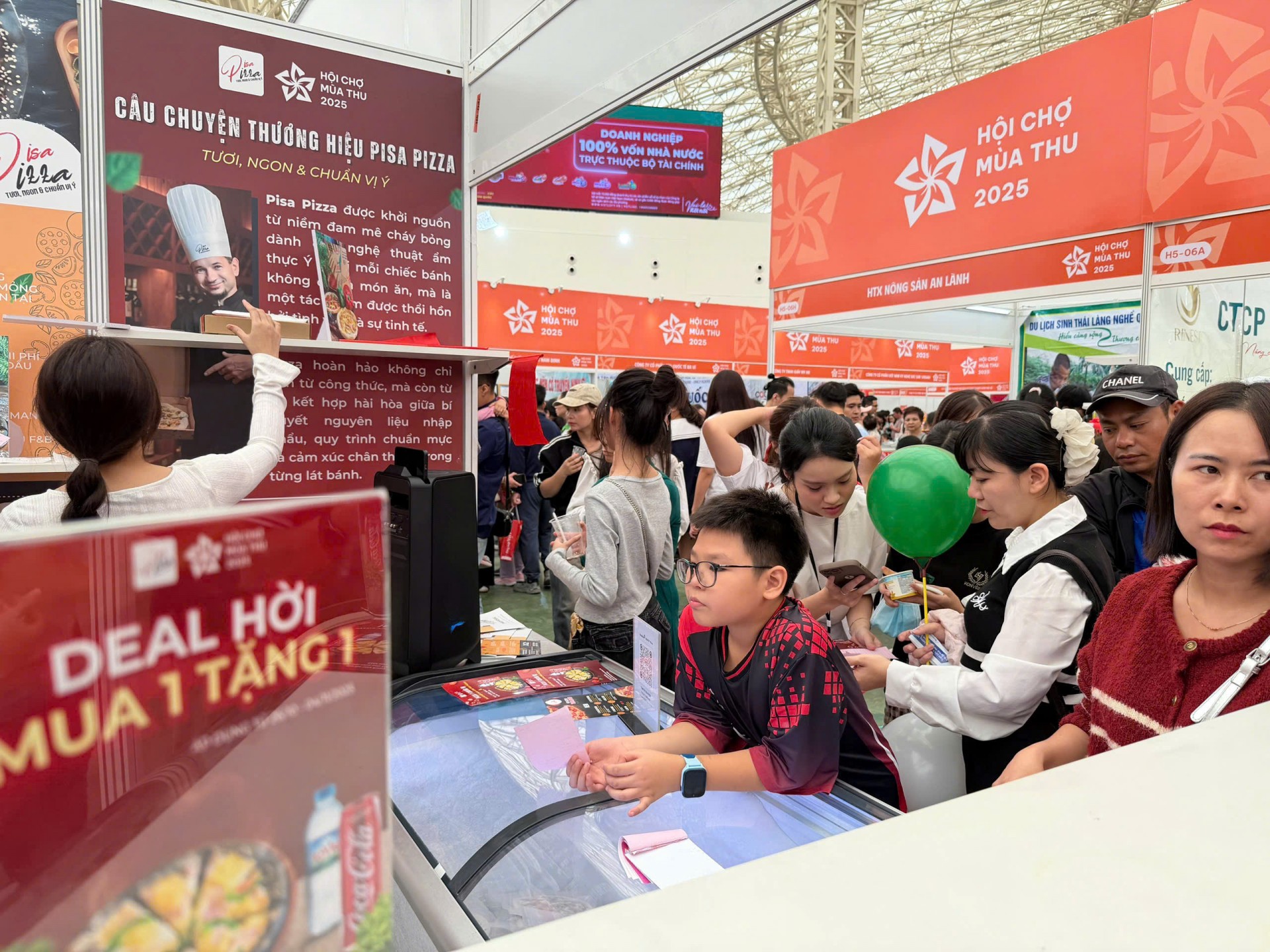 Pisa Pizza – Thương hiệu Việt Nam đại diện nghệ thuật ẩm thực pizza tại hội chợ mùa thu 2025