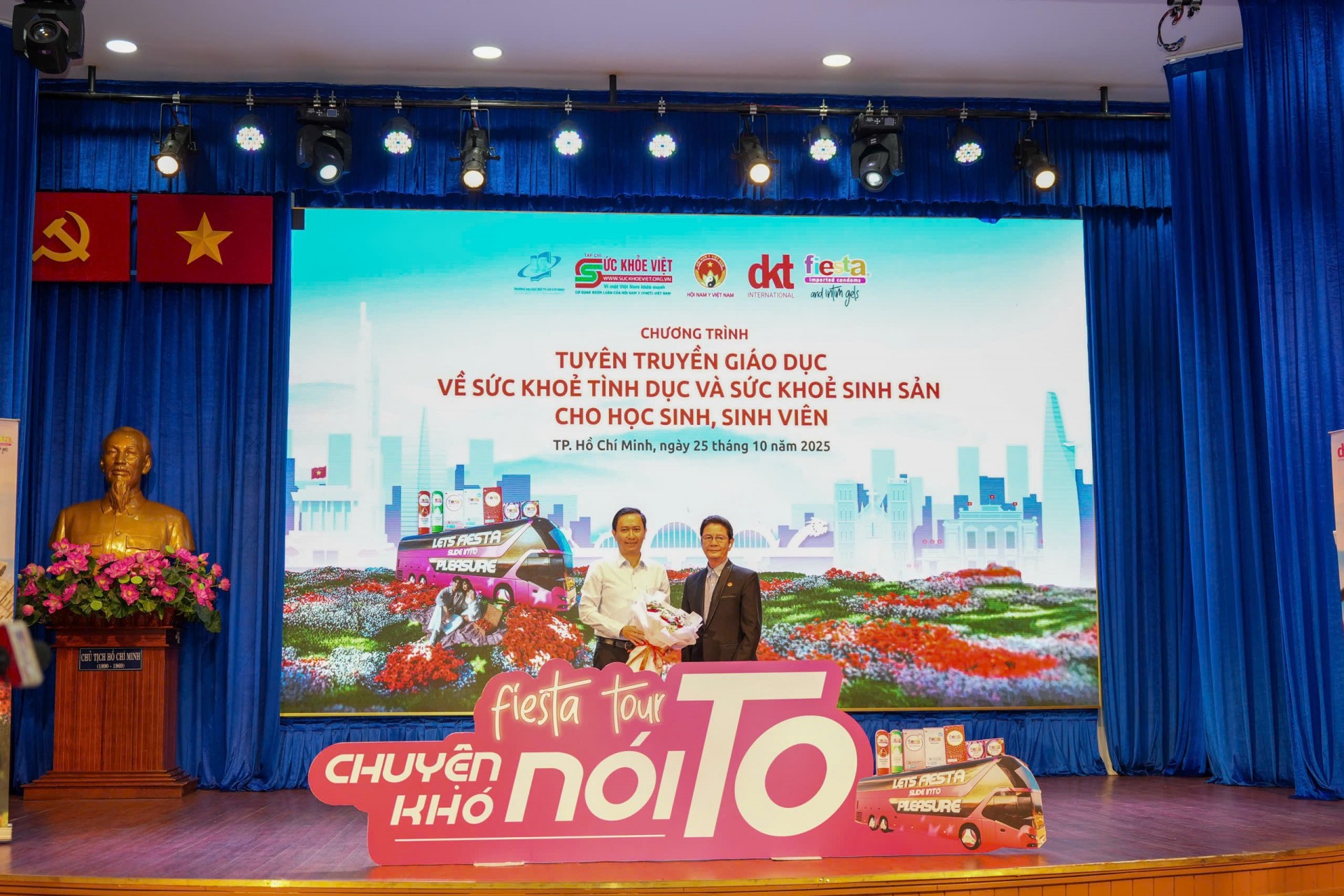 Chuyện “khó nói” được nói to tại Đại học Mở TP. Hồ Chí Minh: Chung tay vì sức khỏe sinh sản và tình dục an toàn cho sinh viên