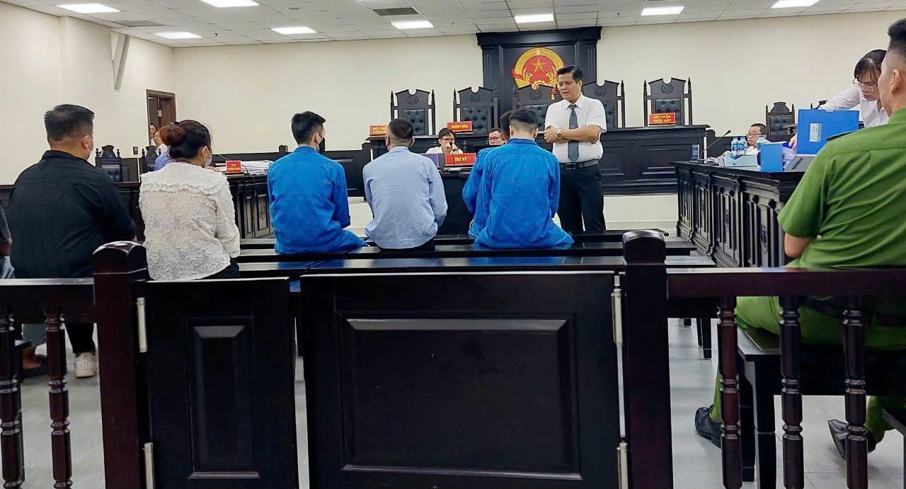 Thế giới ảo, hậu quả thật: Báo động thực trạng trẻ vị thành niên 