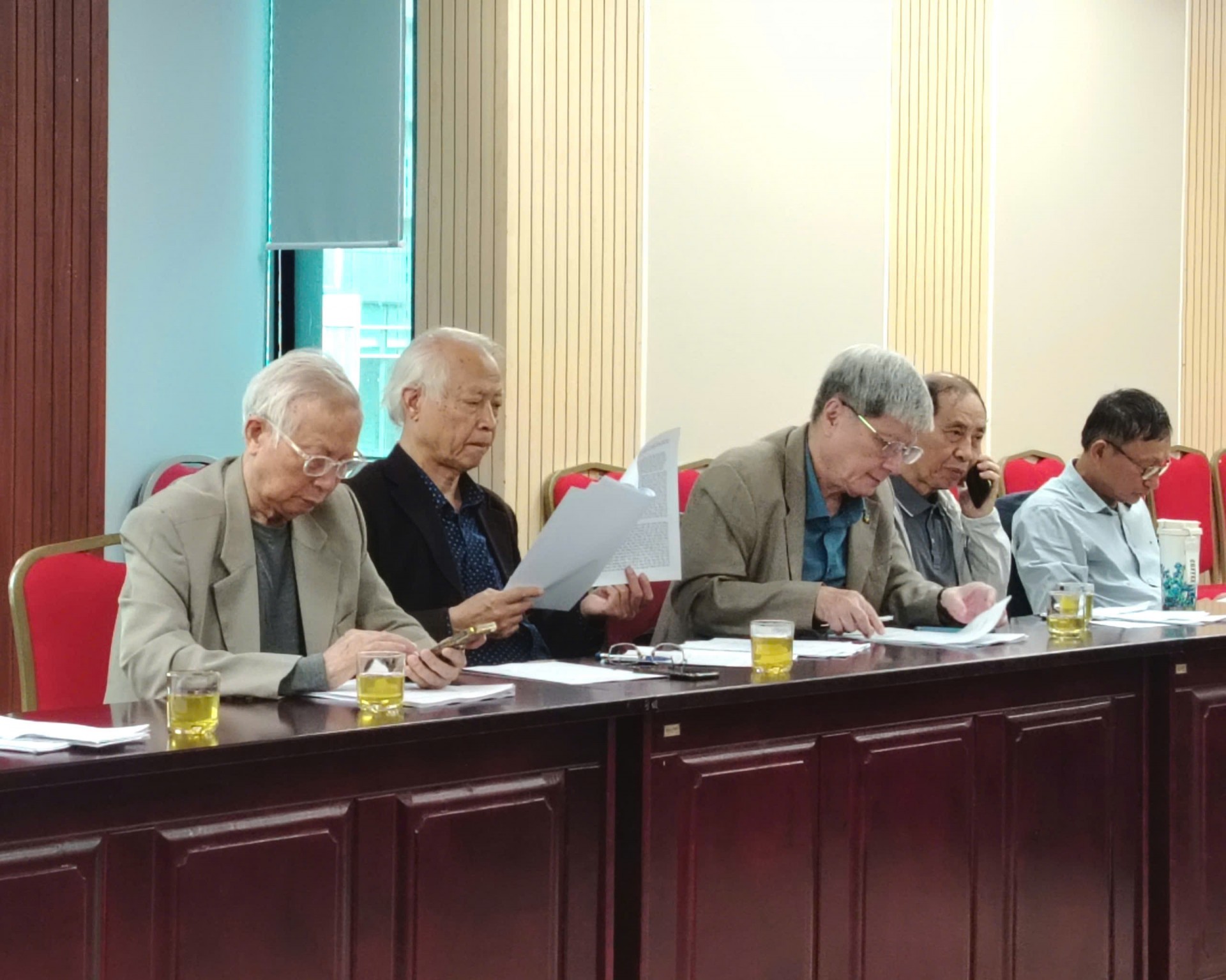 Trí thức Khoa học và Công nghệ : 40 năm đổi mới cùng đất nước Trí thức Khoa học và Công nghệ : 40 năm đổi mới cùng đất nước