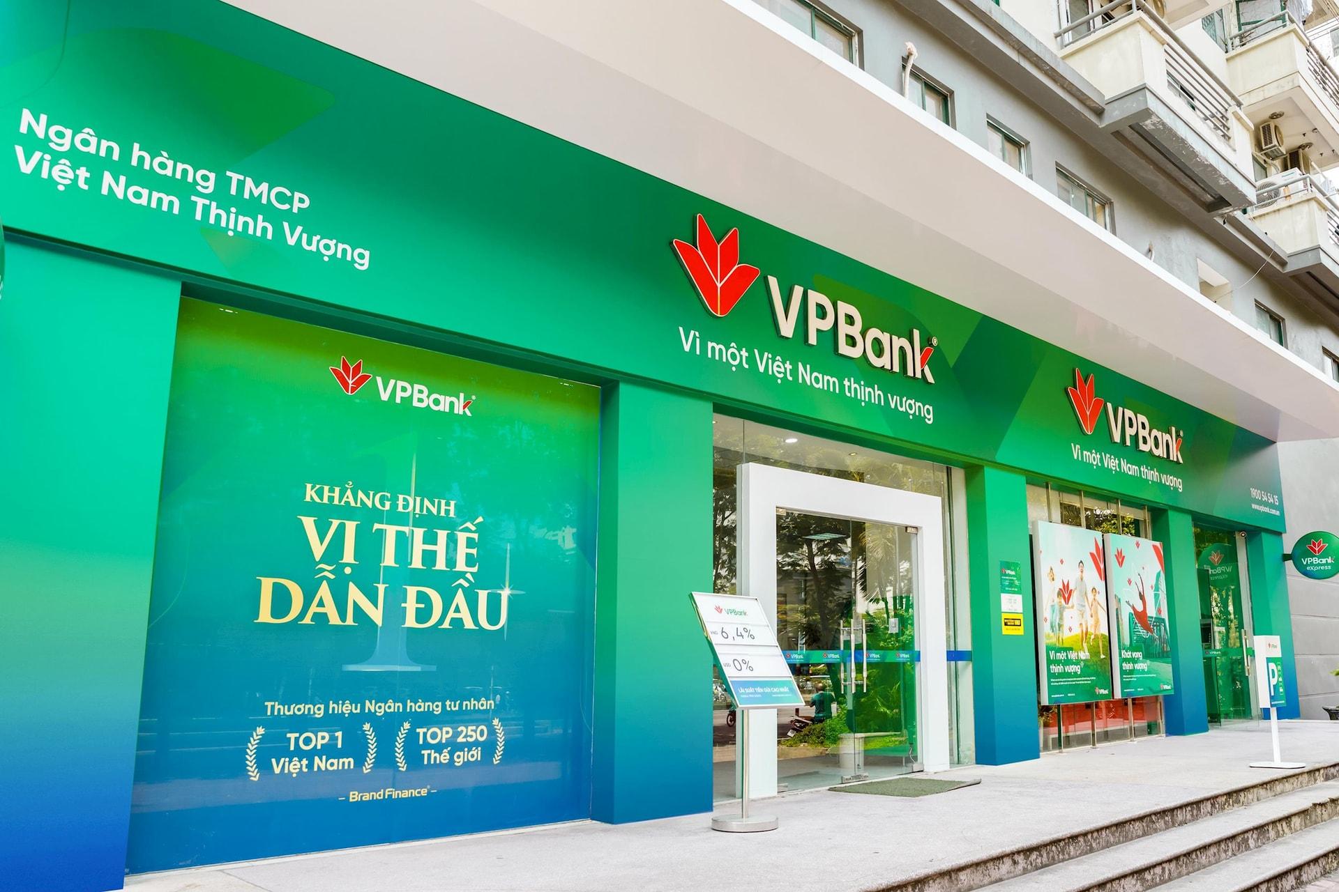 Chủ tịch VPBank Ngô Chí Dũng: 'Người giữ lửa' của niềm tin và thịnh vượng - ảnh 16