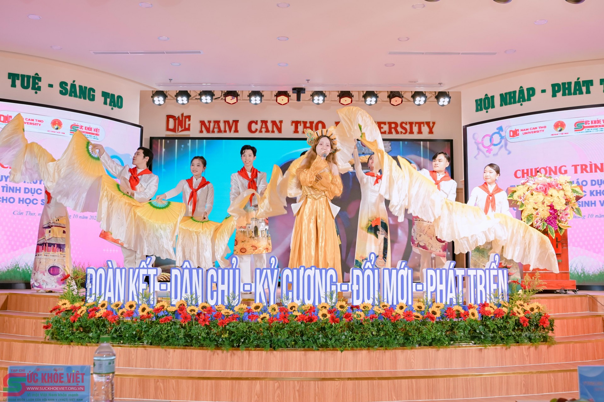 Chương trình tuyên truyền giáo dục sức khỏe sinh sản và tình dục cho học sinh, sinh viên tại Đại học Nam Cần Thơ