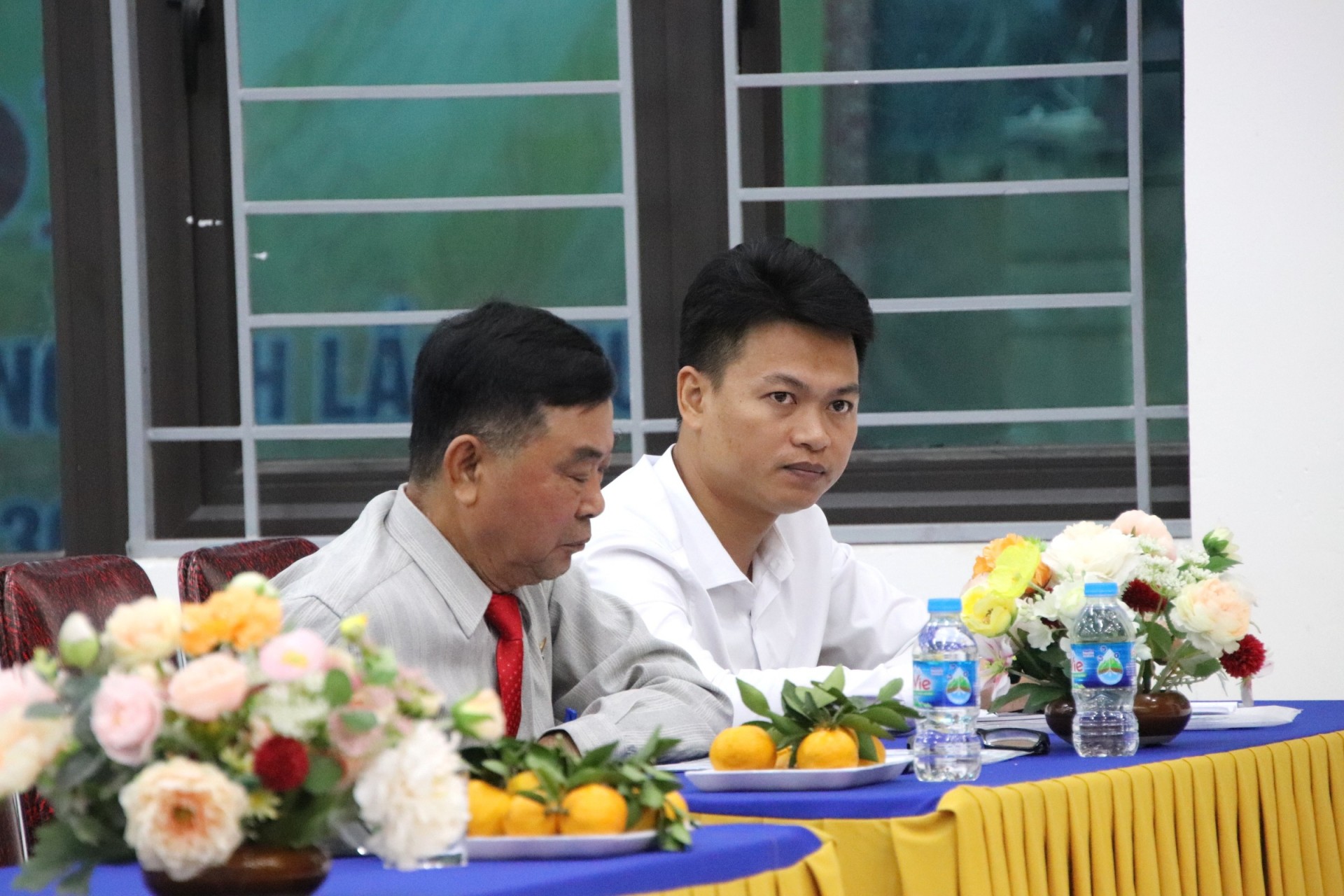 Chi bộ thôn Ngọc Chi, xã Vĩnh Thanh, Hà Nội sinh hoạt thường kỳ tháng 11/2025