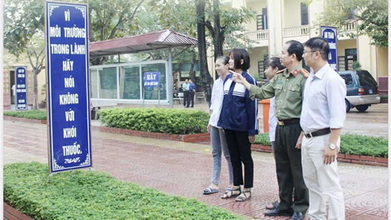 Lồng ghép hoạt động tư vấn cai nghiện thuốc lá vào các chương trình y tế quốc gia