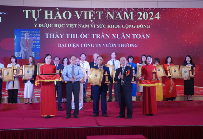 Lương y Trần Xuân Toàn: Tâm sáng giữa đời, trí lớn giữa thời hội nhập