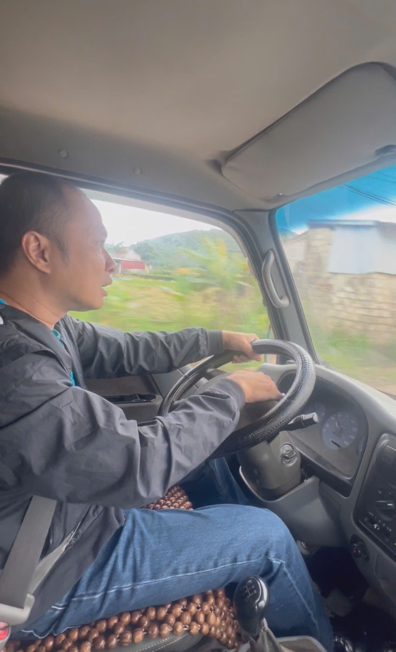 Lan tỏa yêu thương sau lũ – Hành trình sẻ chia của Hội Thiện Nguyện 1979 Việt Nam tại xã Văn Lăng, Thái Nguyên