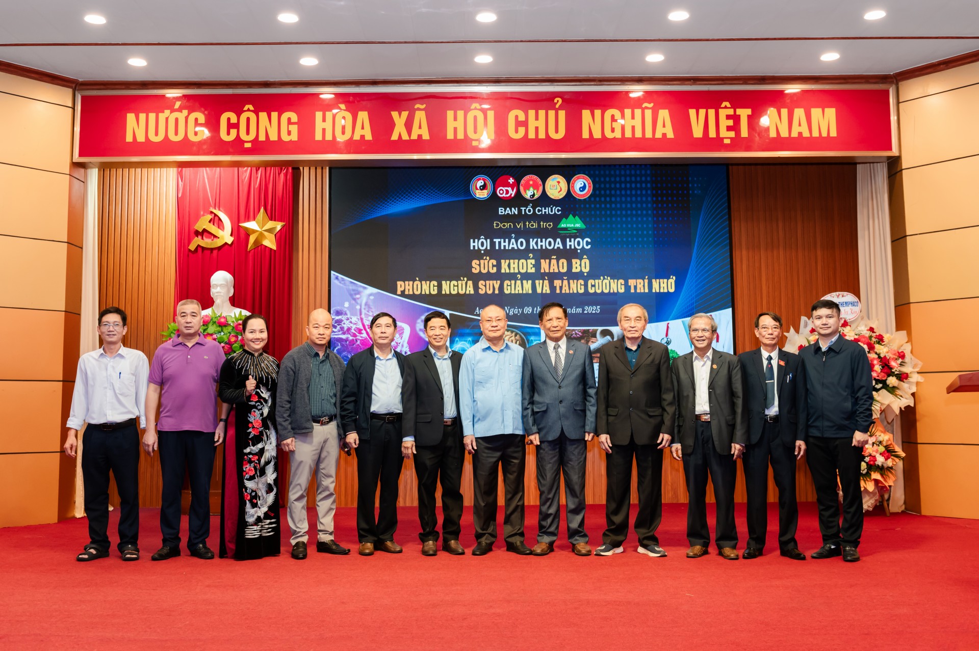 Hội thảo khoa học “Sức khỏe não bộ: Phòng ngừa suy giảm và tăng cường trí nhớ”   Cùng hành động và chăm sóc sức khỏe cộng đồng