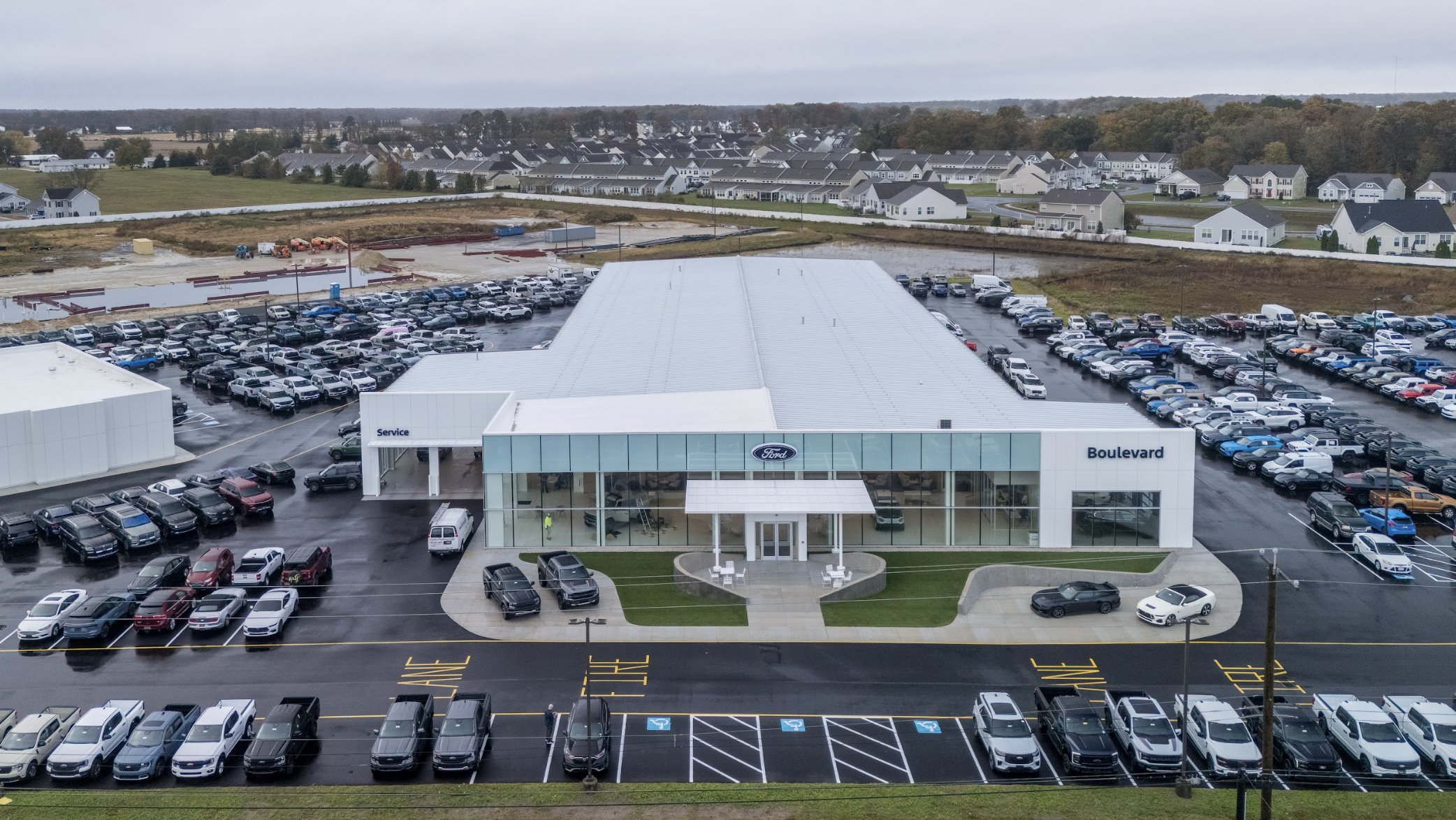 Ford ra mắt tiêu chuẩn Đại ý mới, nâng tầm trải nghiệm khách hàng