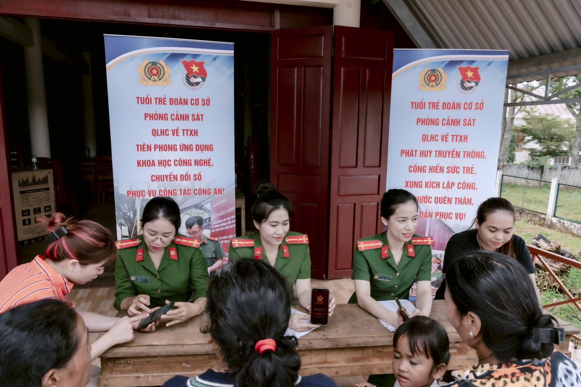 Đắk Lắk: Công an tỉnh tham dự cuộc thi tuyên truyền cải cách hành chính năm 2025