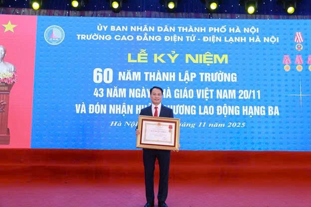 Trường Cao đẳng Điện tử - Điện lạnh Hà Nội: 60 năm vững bước, khát vọng vươn xa