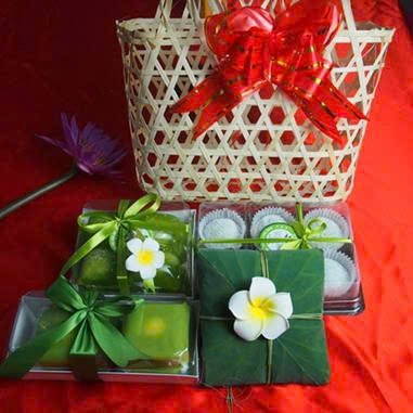 Cốm Thu Huệ – Giữ trọn hương vị mùa thu Hà Nội trong từng hạt cốm