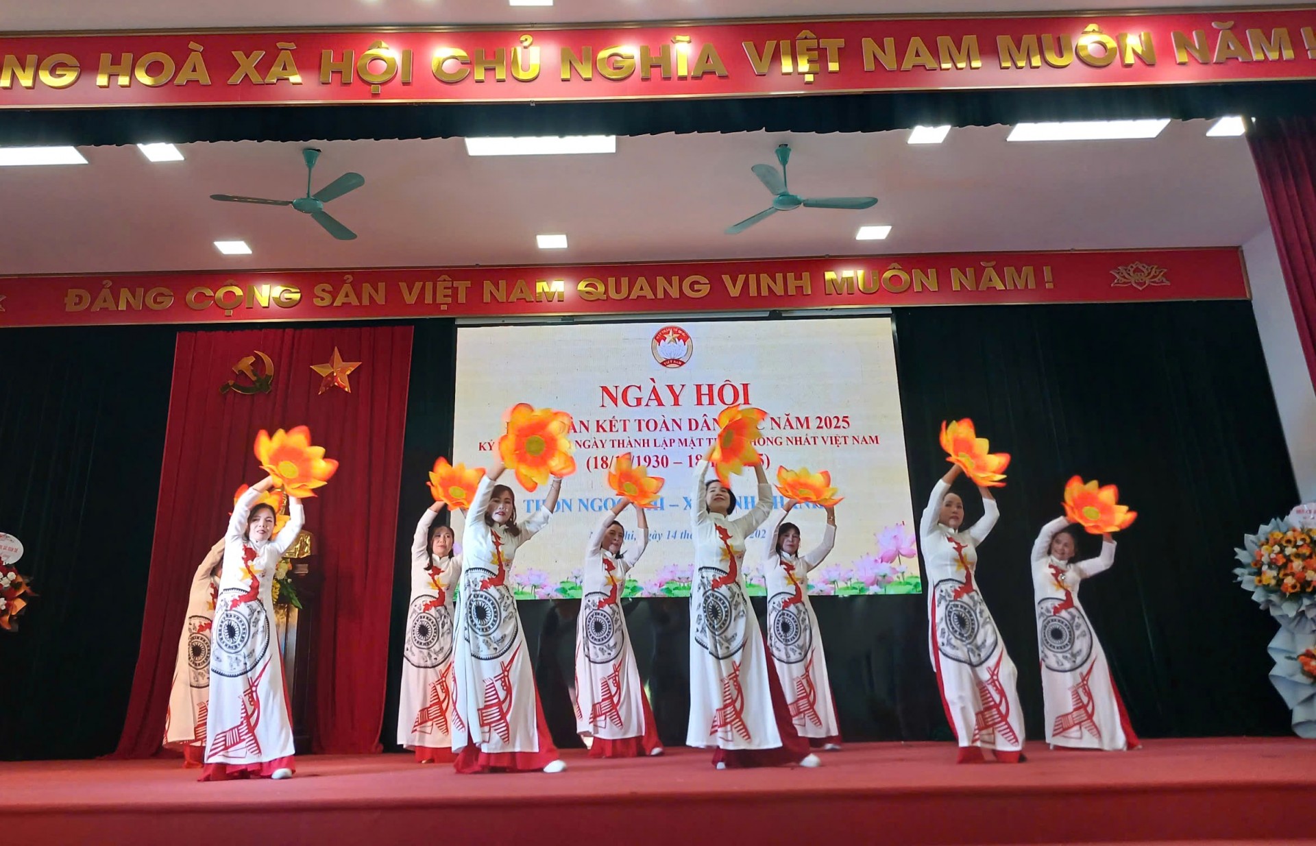 Thôn Ngọc Chi tổ chức Ngày hội Đại đoàn kết toàn dân tộc năm 2025