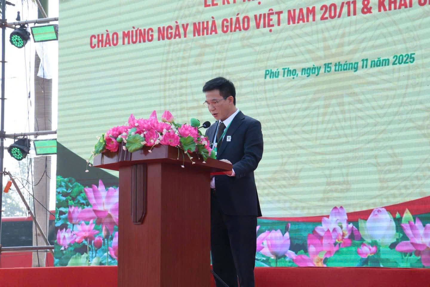 Trường Đại học Trưng Vương: 15 năm Phát triển - Đổi mới - Hội nhập