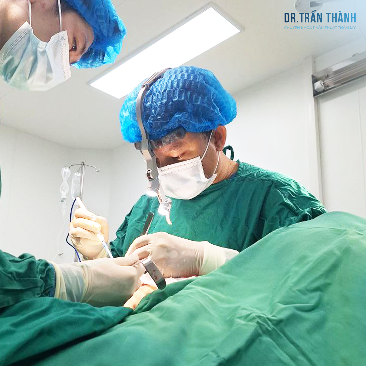 Dao mổ Harmonic: “Vũ khí bí mật” giúp Dr. Trần Thành nâng tầm thẩm mỹ hiện đại!