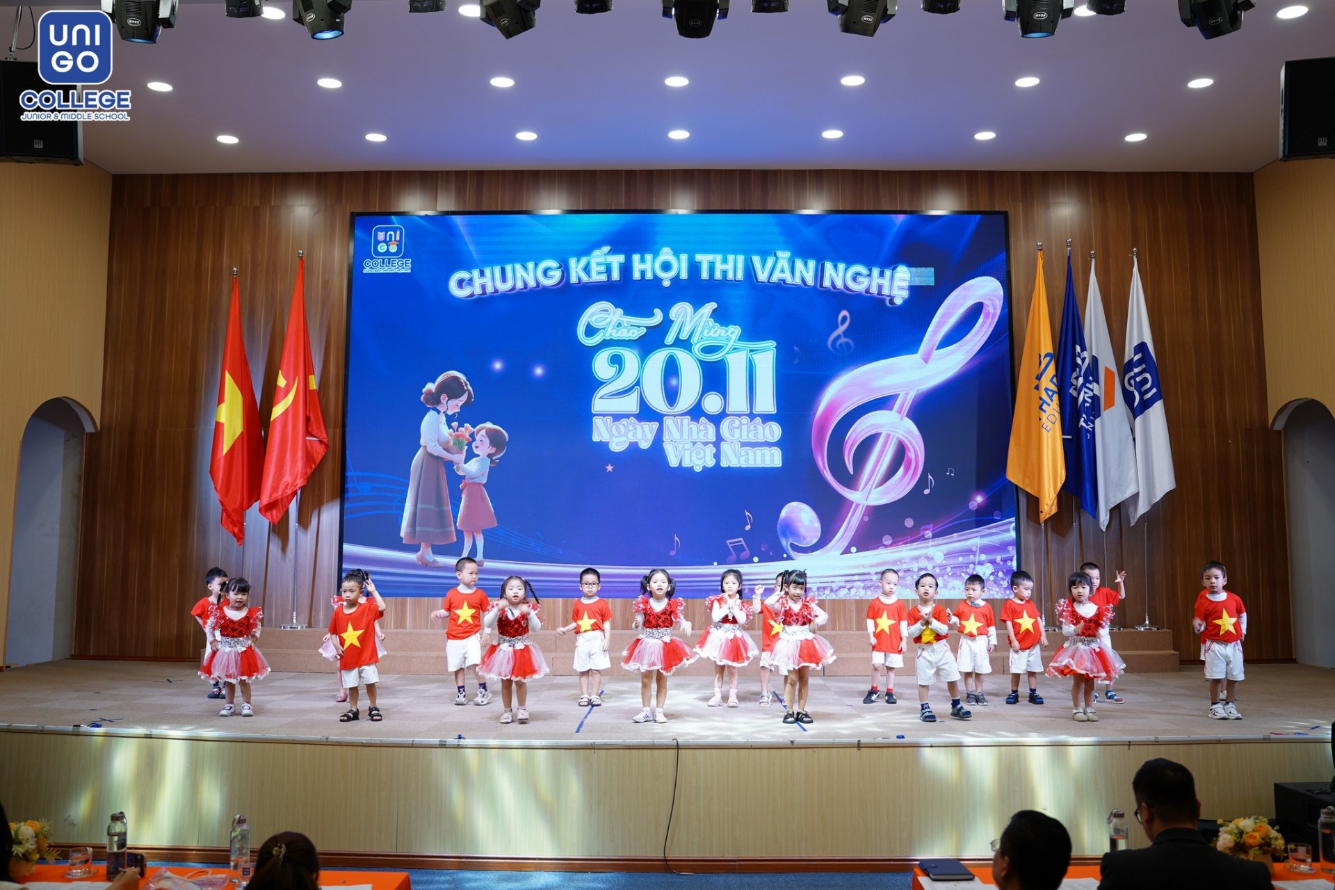 Rực rỡ sắc màu tri ân: Chung kết Hội thi Văn nghệ chào mừng Ngày nhà giáo Việt Nam tại Trường UNIGO