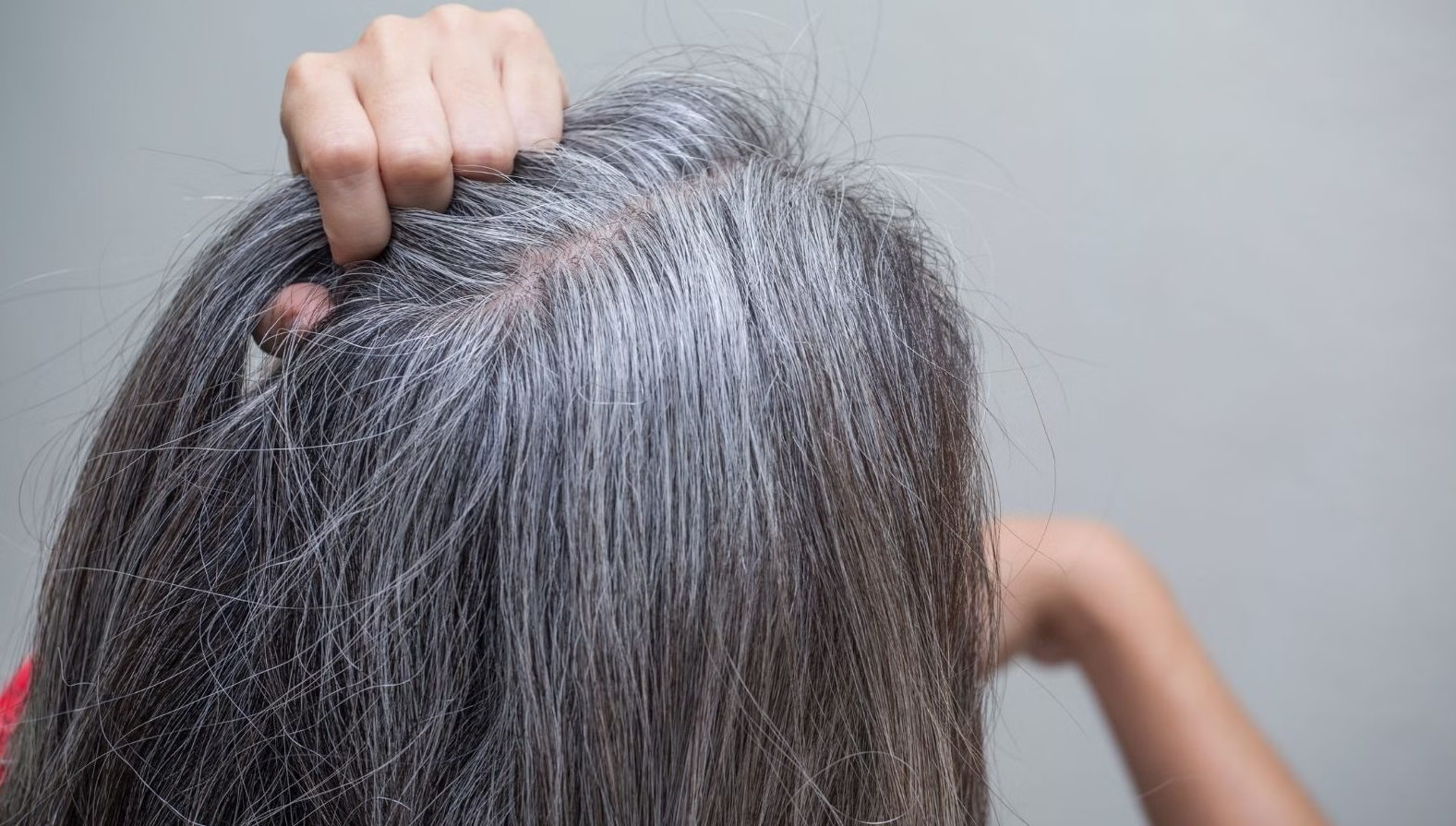 Mối liên quan giữa tóc bạc và nguy cơ ung thư