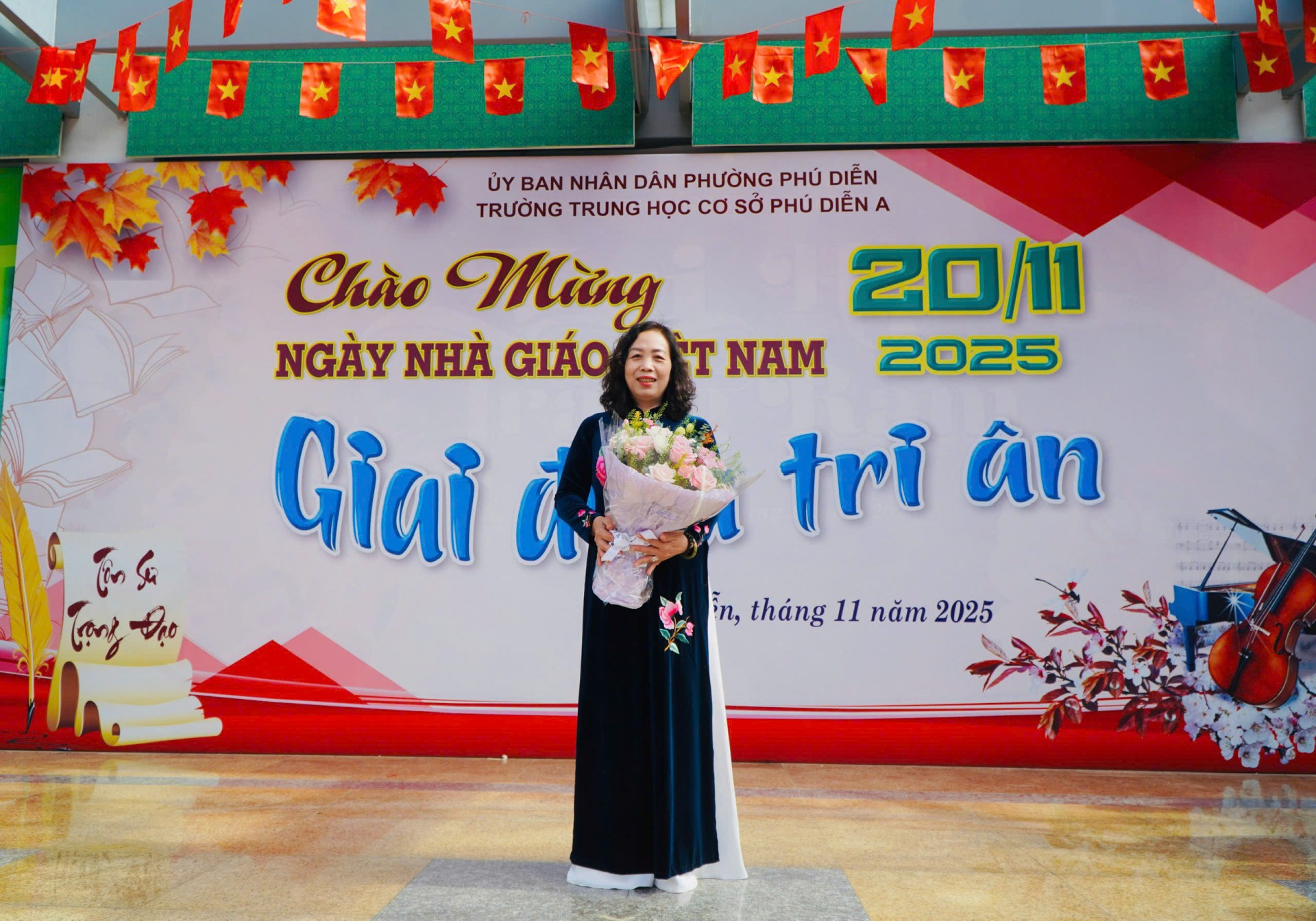 Hà Nội: “Giai điệu tri ân” – Dấu ấn đẹp trong Lễ kỷ niệm Ngày Nhà giáo Việt Nam tại THCS Phú Diễn A, Phú Diễn