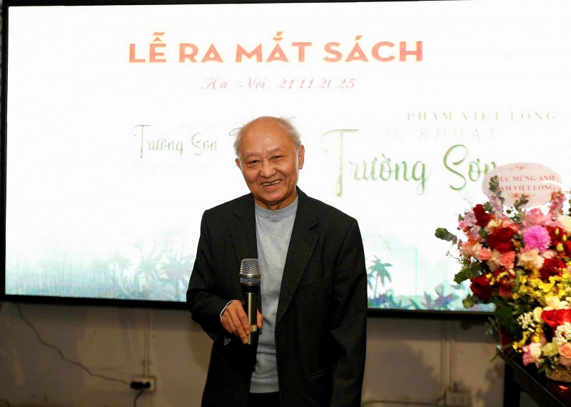 Phạm Việt Long: Trở về Trường Sơn bằng những câu chuyện của con người