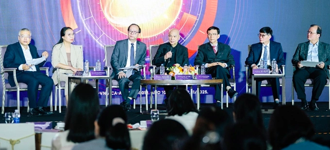 Kháng kháng sinh: Thách thức toàn cầu đe dọa sức khỏe cộng đồng