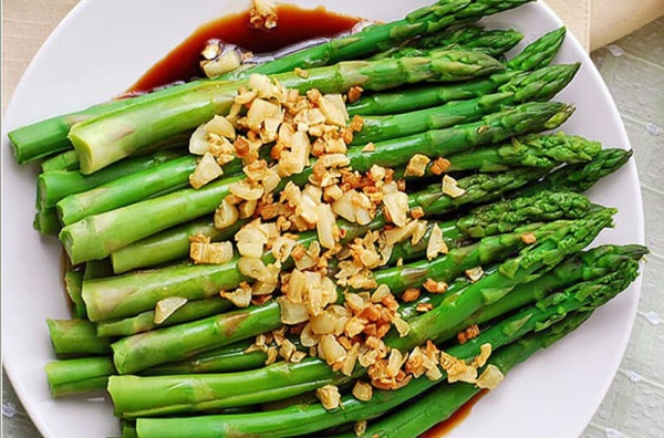 Lợi ích của măng tây đối với sức khỏe và lý do nên thêm vào chế độ ăn
