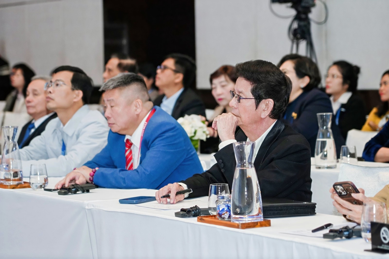 Diễn đàn quốc tế Lạc Bệnh Học lần thứ 21: Hội Nam Y Việt Nam làm cầu nối đưa Lạc Bệnh Học vươn tầm thế giới Diễn đàn quốc tế Lạc Bệnh Học lần thứ 21: Hội Nam Y Việt Nam làm cầu nối đưa Lạc Bệnh Học vươn tầm thế giới