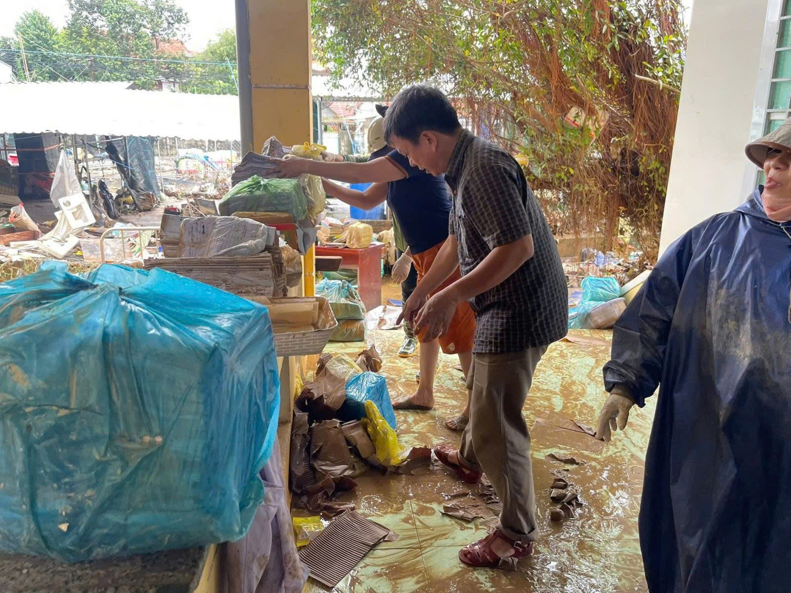 Đắk Lắk: Ngành Y tế nỗ lực khắc phục hậu quả do mưa lũ gây ra