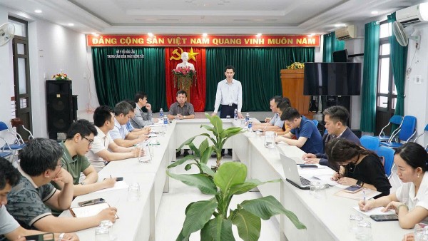 Viện Vệ sinh Dịch tễ Tây Nguyên hỗ trợ tỉnh Đắk Lắk phòng, chống dịch sau bão lũ