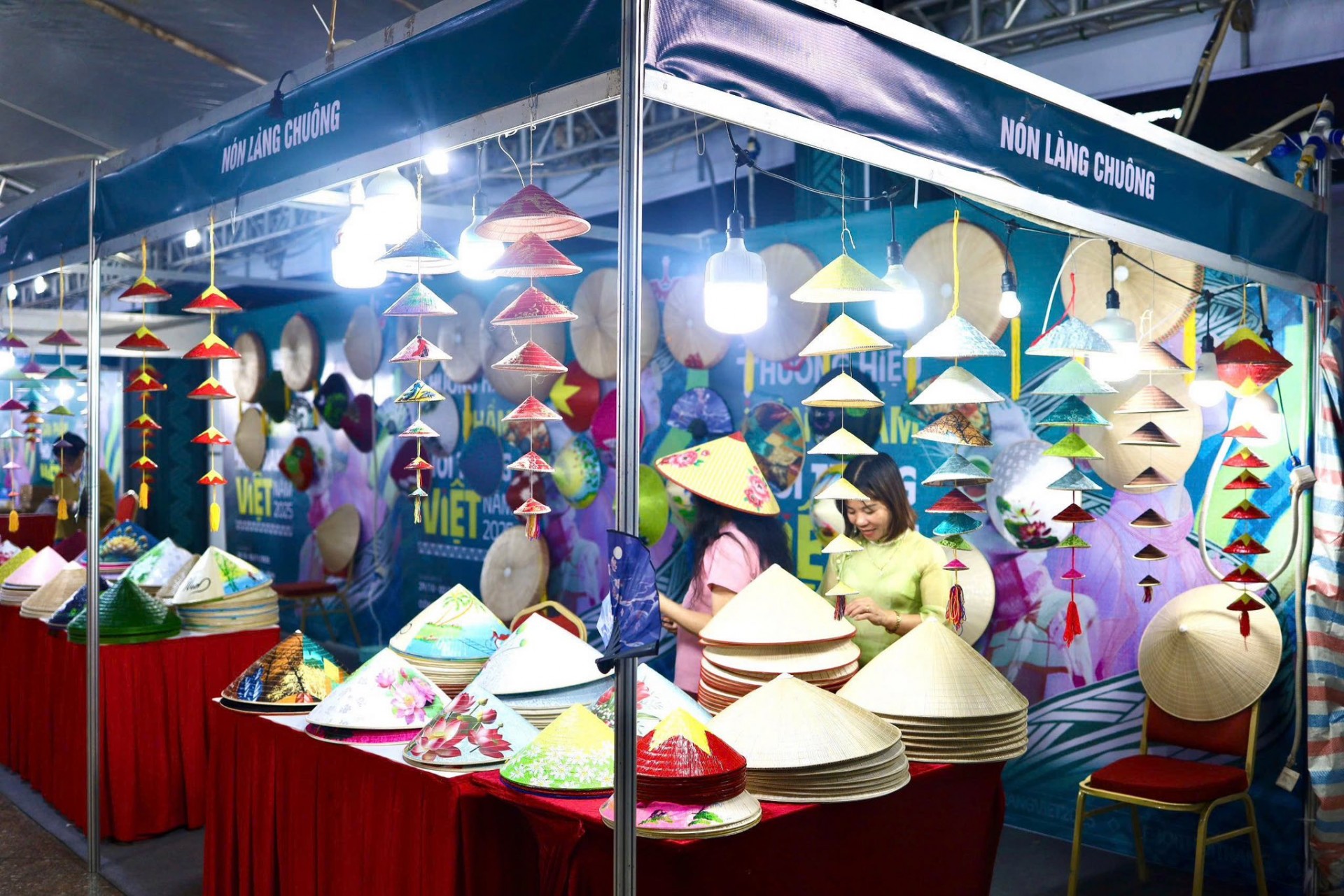 Lễ hội thương hiệu sản phẩm thời trang Việt Nam 2025: Tôn vinh vẻ đẹp và lan tỏa giá trị Thương hiệu Thời trang Việt