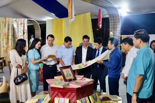 Lễ hội thương hiệu sản phẩm thời trang Việt Nam 2025: Tôn vinh vẻ đẹp và lan tỏa giá trị Thương hiệu Thời trang Việt