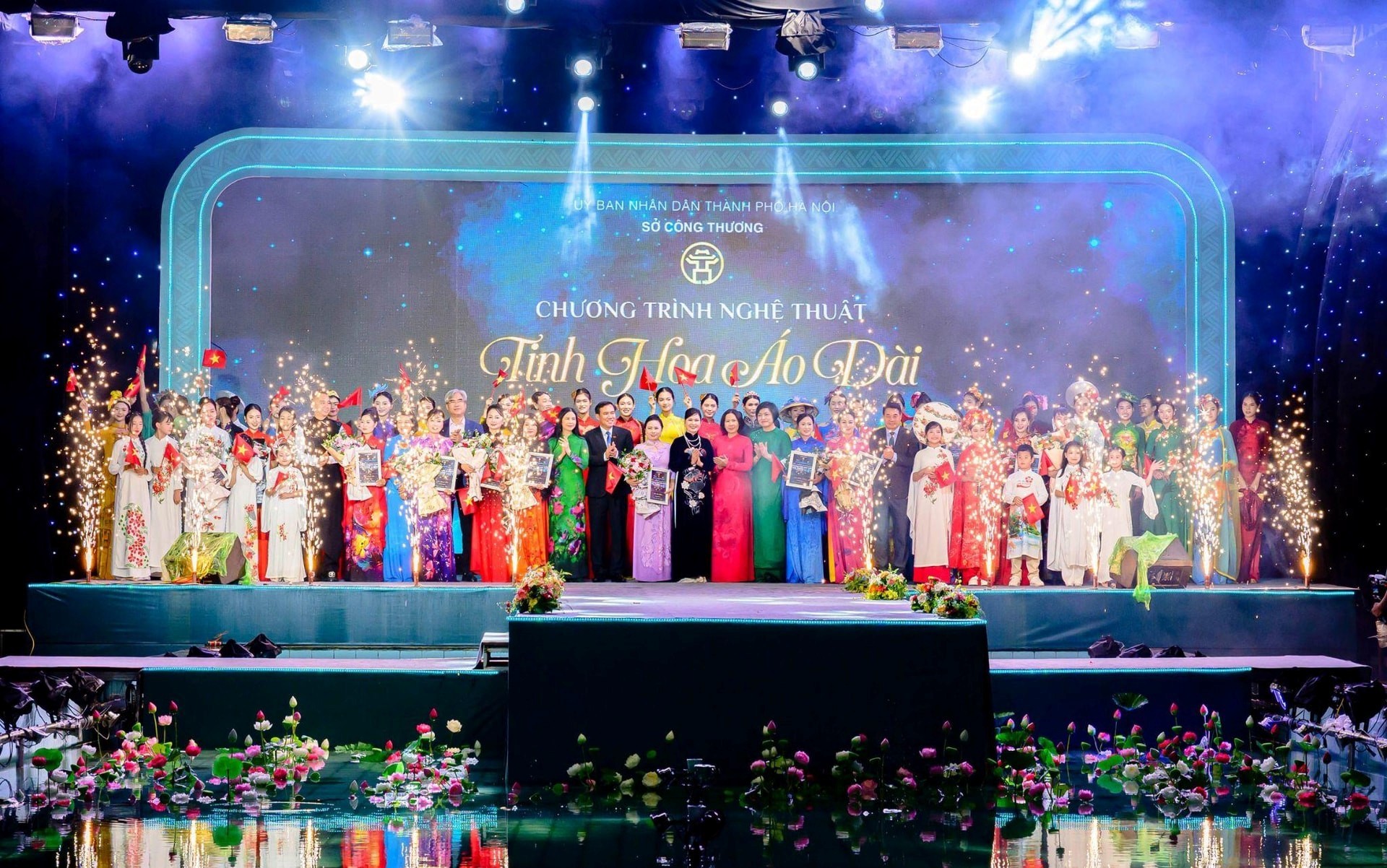 Lễ hội thương hiệu sản phẩm thời trang Việt Nam 2025: Tôn vinh vẻ đẹp và lan tỏa giá trị Thương hiệu Thời trang Việt