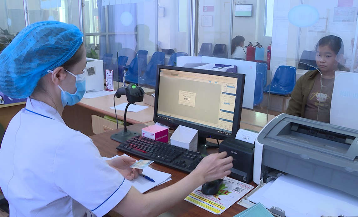 Nâng chất lượng phục vụ người bệnh bằng chuyển đổi số tại Trung tâm Y tế Bạch Thông