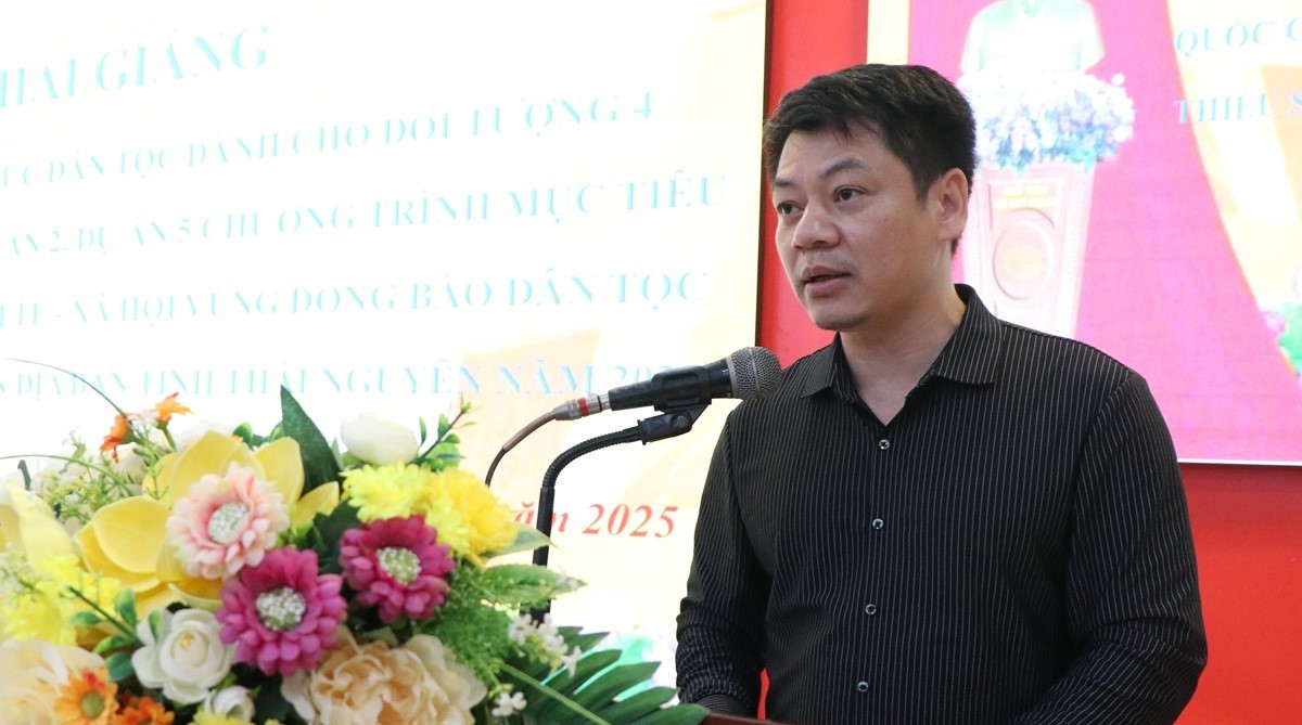 Khai giảng Lớp bồi dưỡng kiến thức dân tộc: Nâng cao năng lực cán bộ cơ sở vùng đồng bào dân tộc thiểu số