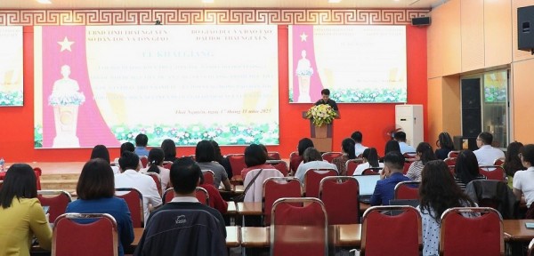 Khai giảng Lớp bồi dưỡng kiến thức dân tộc: Nâng cao năng lực cán bộ cơ sở vùng đồng bào dân tộc thiểu số