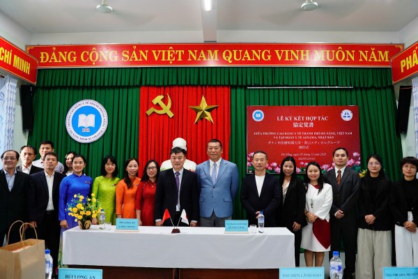 Trường Cao đẳng Y tế thành phố Đà Nẵng ký kết hợp tác với Tập đoàn Y tế Aoyama – Nhật Bản