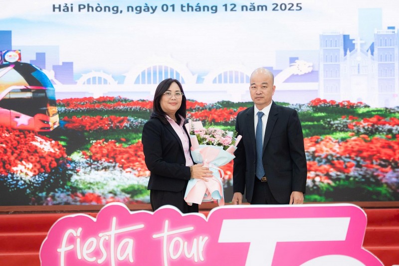 Sinh viên Đại học Hải Phòng bùng nổ năng lượng trong chương trình giáo dục sức khỏe tình dục – sinh sản 2025 Sinh viên Đại học Hải Phòng bùng nổ năng lượng trong chương trình giáo dục sức khỏe tình dục – sinh sản 2025