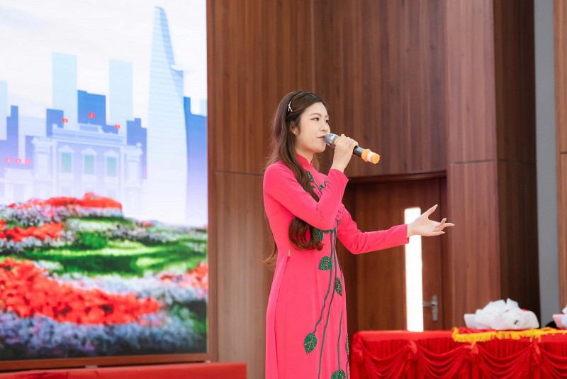 Sinh viên Đại học Hải Phòng bùng nổ năng lượng trong chương trình giáo dục sức khỏe tình dục – sinh sản 2025 Sinh viên Đại học Hải Phòng bùng nổ năng lượng trong chương trình giáo dục sức khỏe tình dục – sinh sản 2025