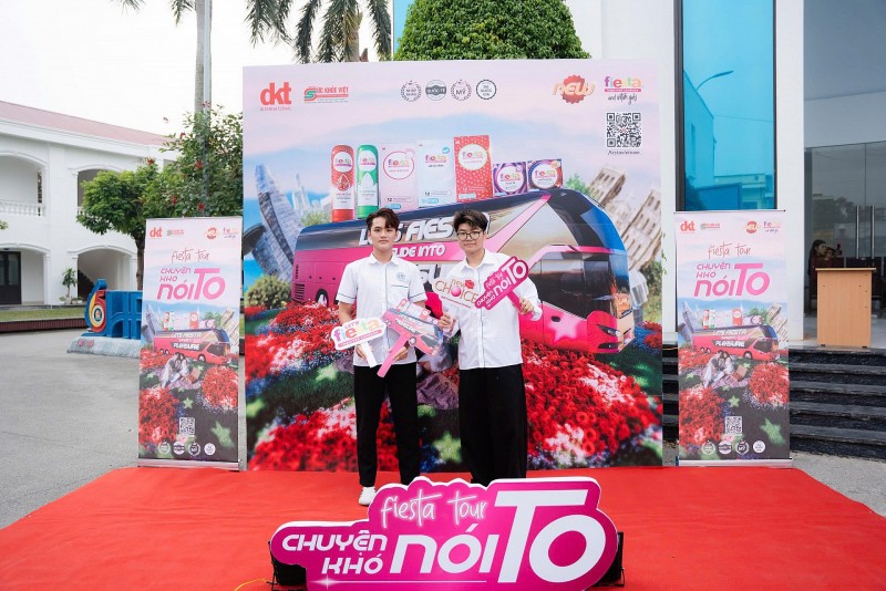 Sinh viên Đại học Hải Phòng bùng nổ năng lượng trong chương trình giáo dục sức khỏe tình dục – sinh sản 2025 Sinh viên Đại học Hải Phòng bùng nổ năng lượng trong chương trình giáo dục sức khỏe tình dục – sinh sản 2025