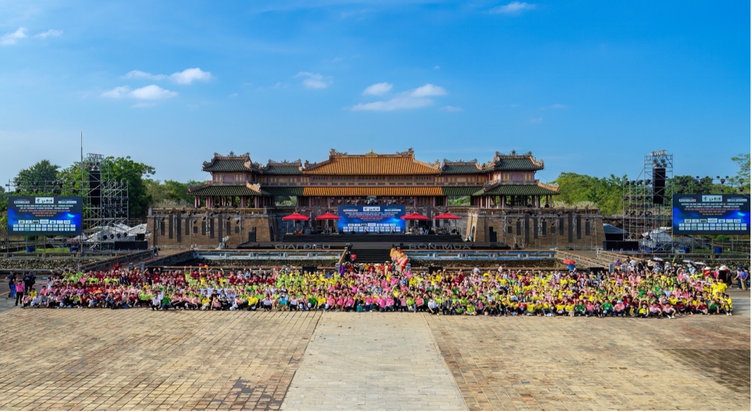 Hơn 800 sinh viên CNTT - AI hội tụ tại TP.HCM tranh tài mùa giải OLP, OlpAI, Procon và ICPC Asia Ho Chi Minh City 2025