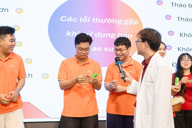 Lan tỏa tri thức – Truyền cảm hứng sống khỏe cho sinh viên Đại học FPT Đà Nẵng Lan tỏa tri thức – Truyền cảm hứng sống khỏe cho sinh viên Đại học FPT Đà Nẵng