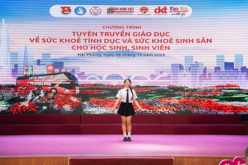 Sức trẻ Đại học Hàng Hải Việt Nam lan tỏa thông điệp sống an toàn – yêu có trách nhiệm Sức trẻ Đại học Hàng Hải Việt Nam lan tỏa thông điệp sống an toàn – yêu có trách nhiệm