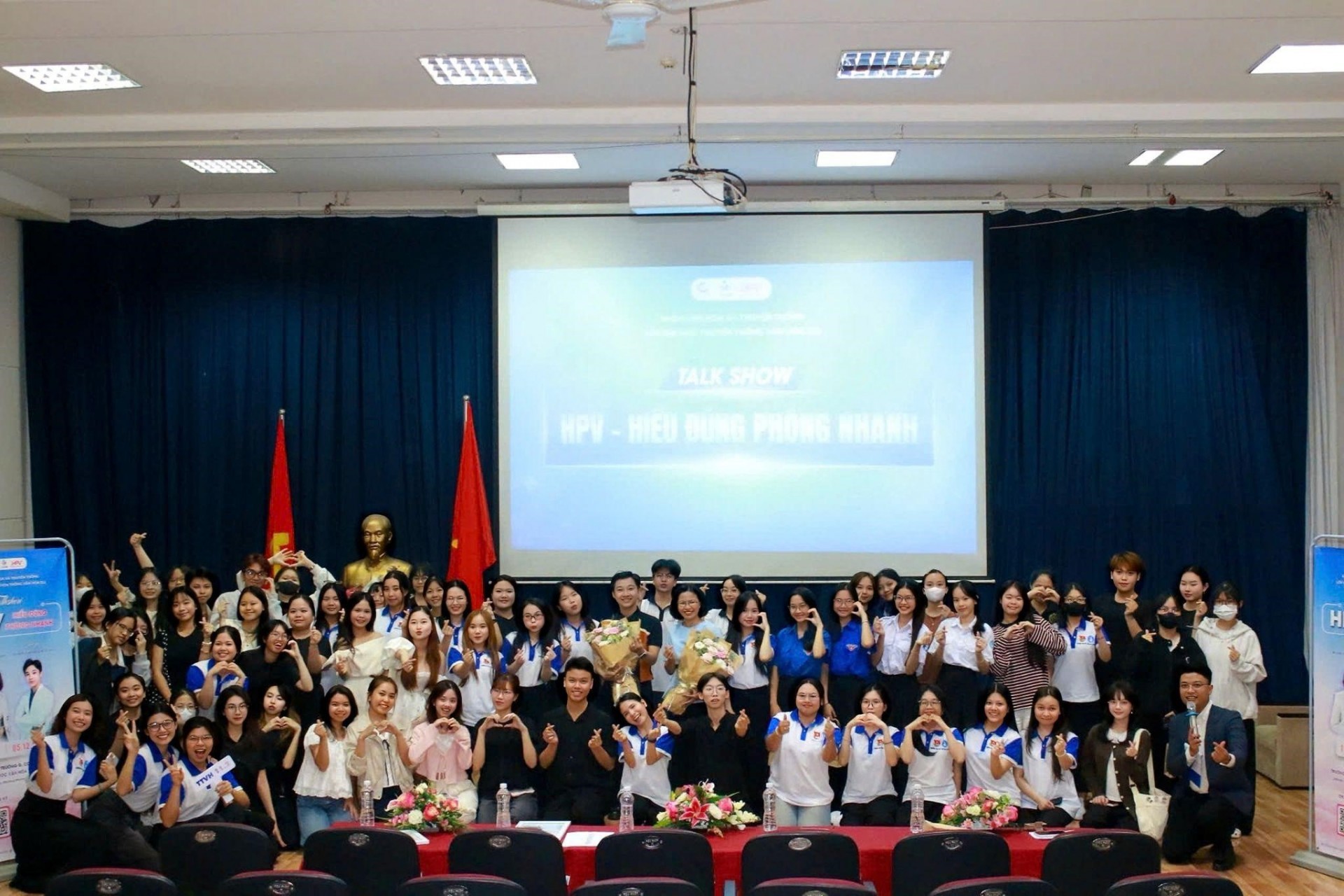 Hành trình lan tỏa kiến thức sức khỏe sinh sản đến cộng đồng sinh viên