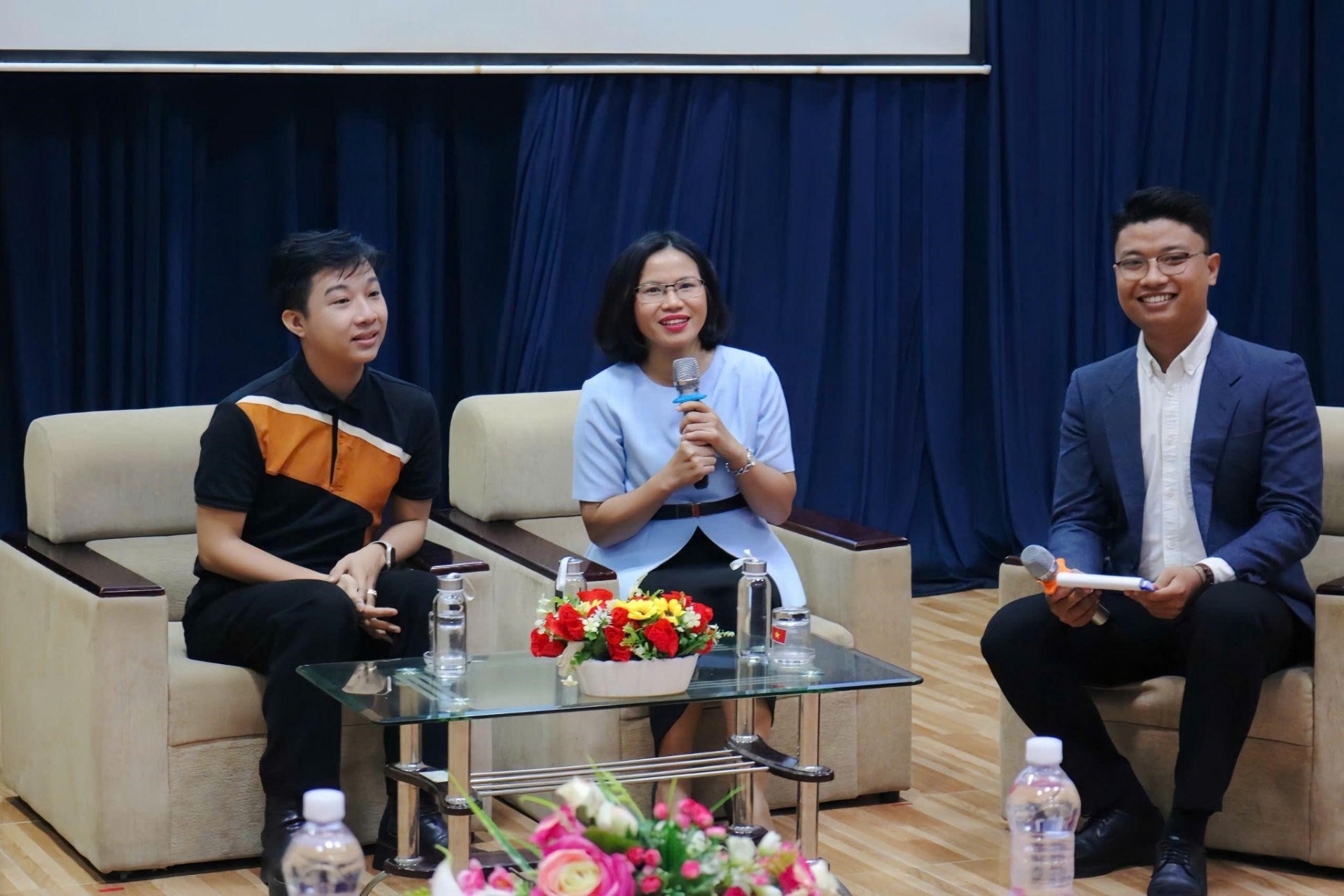 Hành trình lan tỏa kiến thức sức khỏe sinh sản đến cộng đồng sinh viên