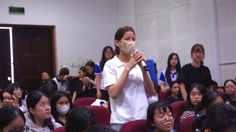 Hành trình lan tỏa kiến thức sức khỏe sinh sản đến cộng đồng sinh viên