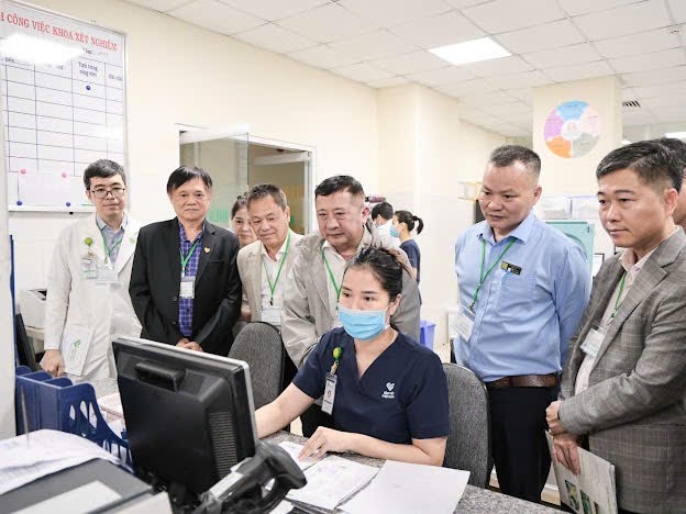 Ngành Y tế Đắk Lắk triển khai hội nghị thẩm định hồ sơ bệnh án điện tử Ngành Y tế Đắk Lắk triển khai hội nghị thẩm định hồ sơ bệnh án điện tử