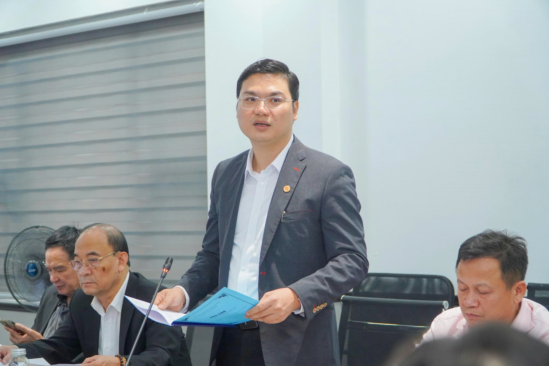 Thúc đẩy hiệu quả phong trào thi đua trong lĩnh vực Pháp luật – Y tế – Môi trường Thúc đẩy hiệu quả phong trào thi đua trong lĩnh vực Pháp luật – Y tế – Môi trường