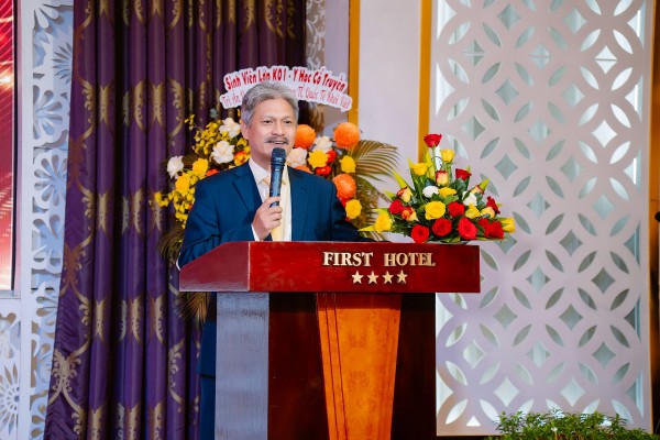 Lễ tổng kết và trao bằng tốt nghiệp 2025 – dấu mốc trưởng thành của nguồn nhân lực y tế tương lai