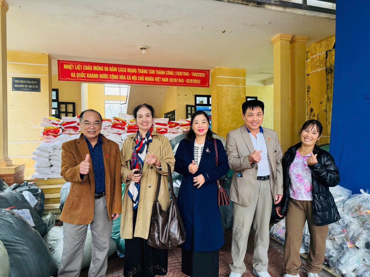 Hội Nam Y Việt Nam và hành trình lan tỏa yêu thương đến 282 hộ đồng bào Rục ở Kim Phú (Quảng Trị)