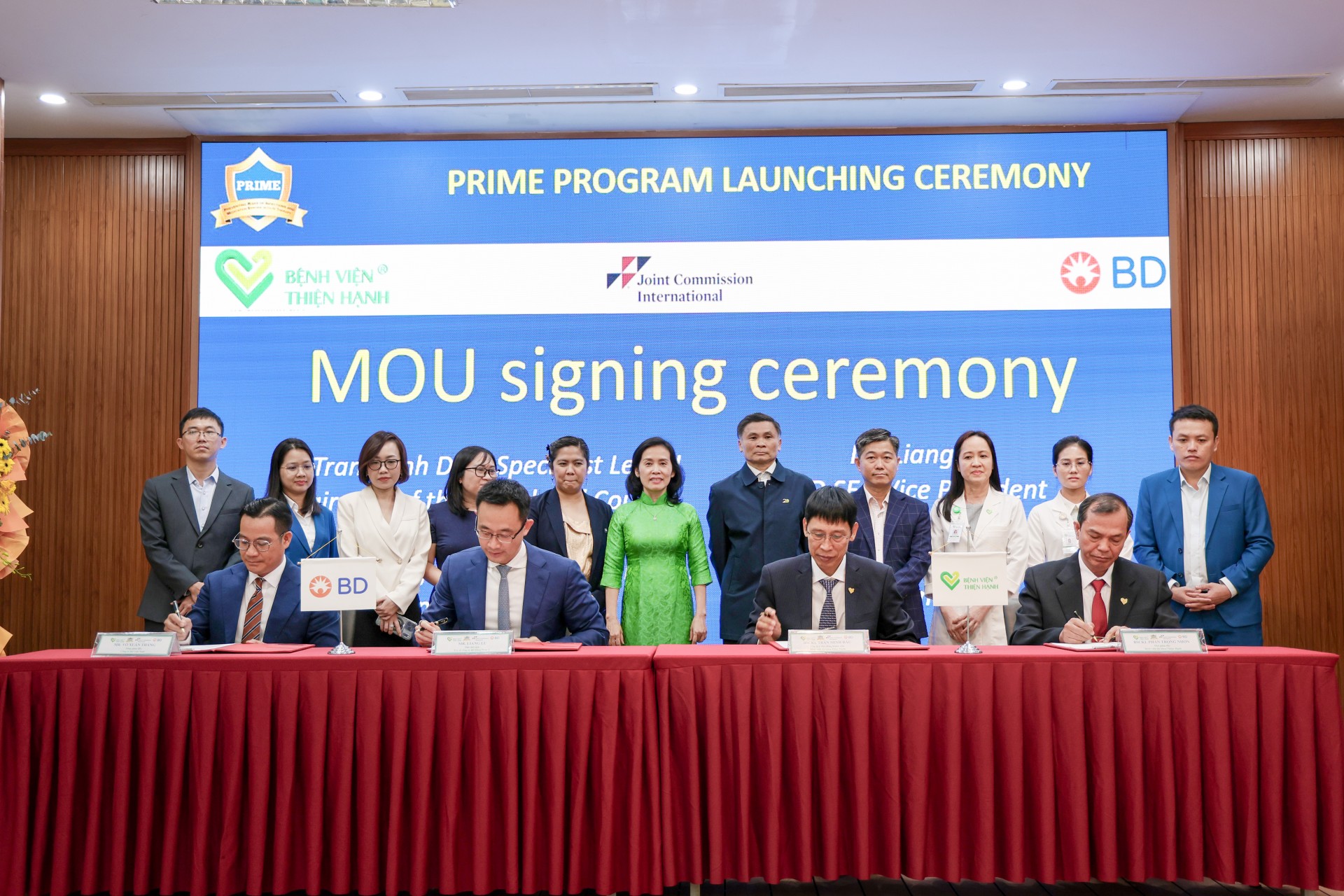 Hợp tác quốc tế nâng cao an toàn điều trị truyền tĩnh mạch tại Bệnh viện Thiện Hạnh