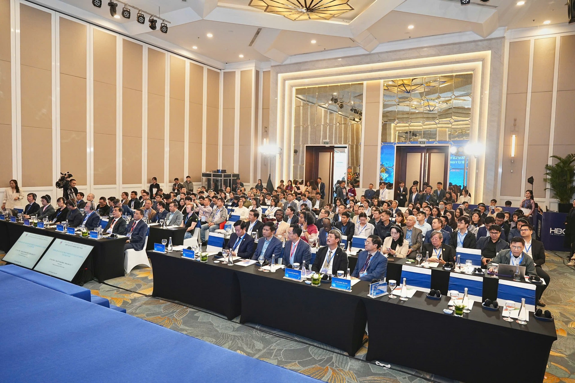 undefined Hội thảo khoa học về Dược lâm sàng và Vật lý y khoa trong điều trị ung thư chính xác