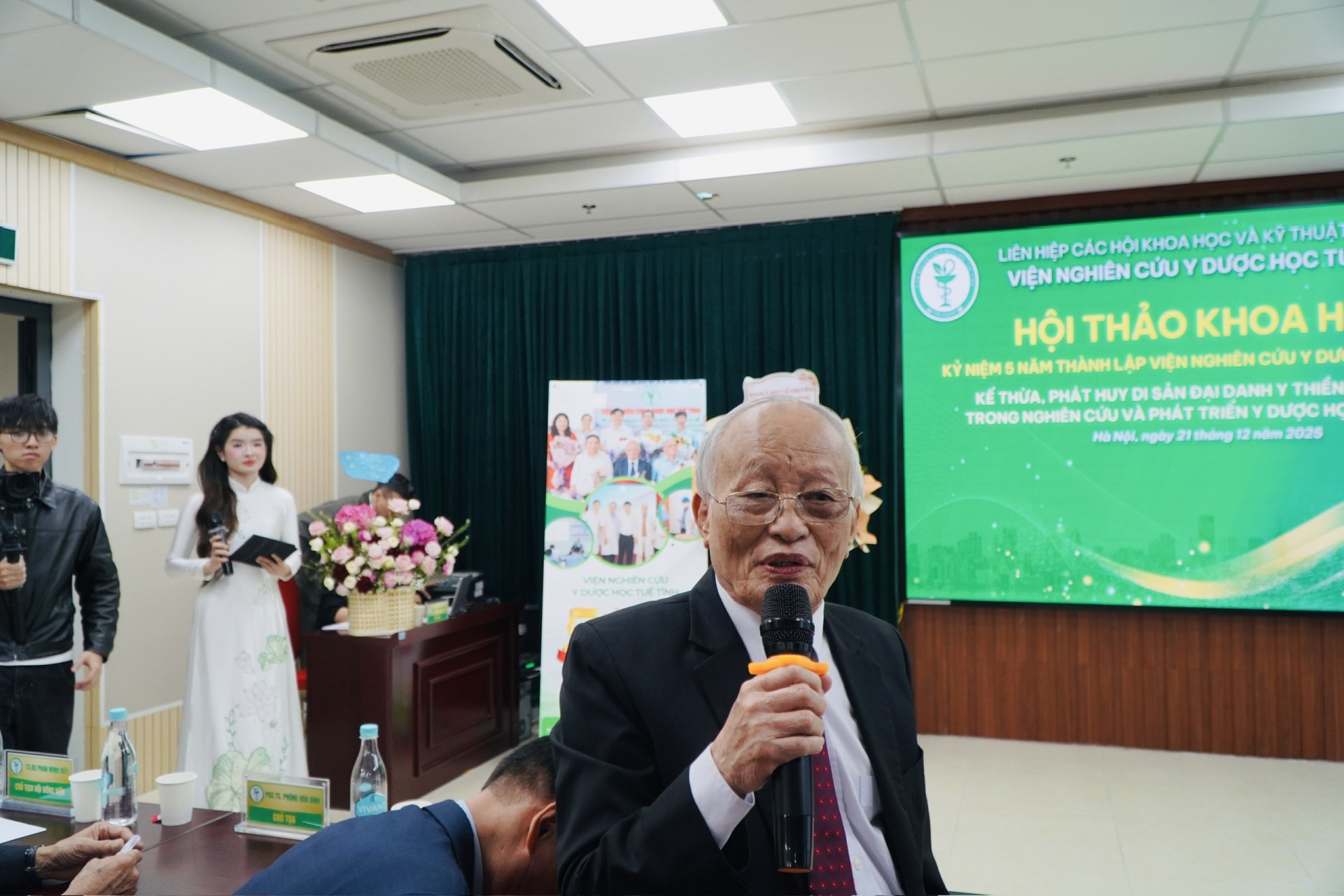 Viện Nghiên cứu Y Dược học Tuệ Tĩnh: Trang trọng Lễ kỷ niệm 5 năm thành lập và Hội thảo khoa học Kế thừa di sản Đại Danh y Tuệ Tĩnh